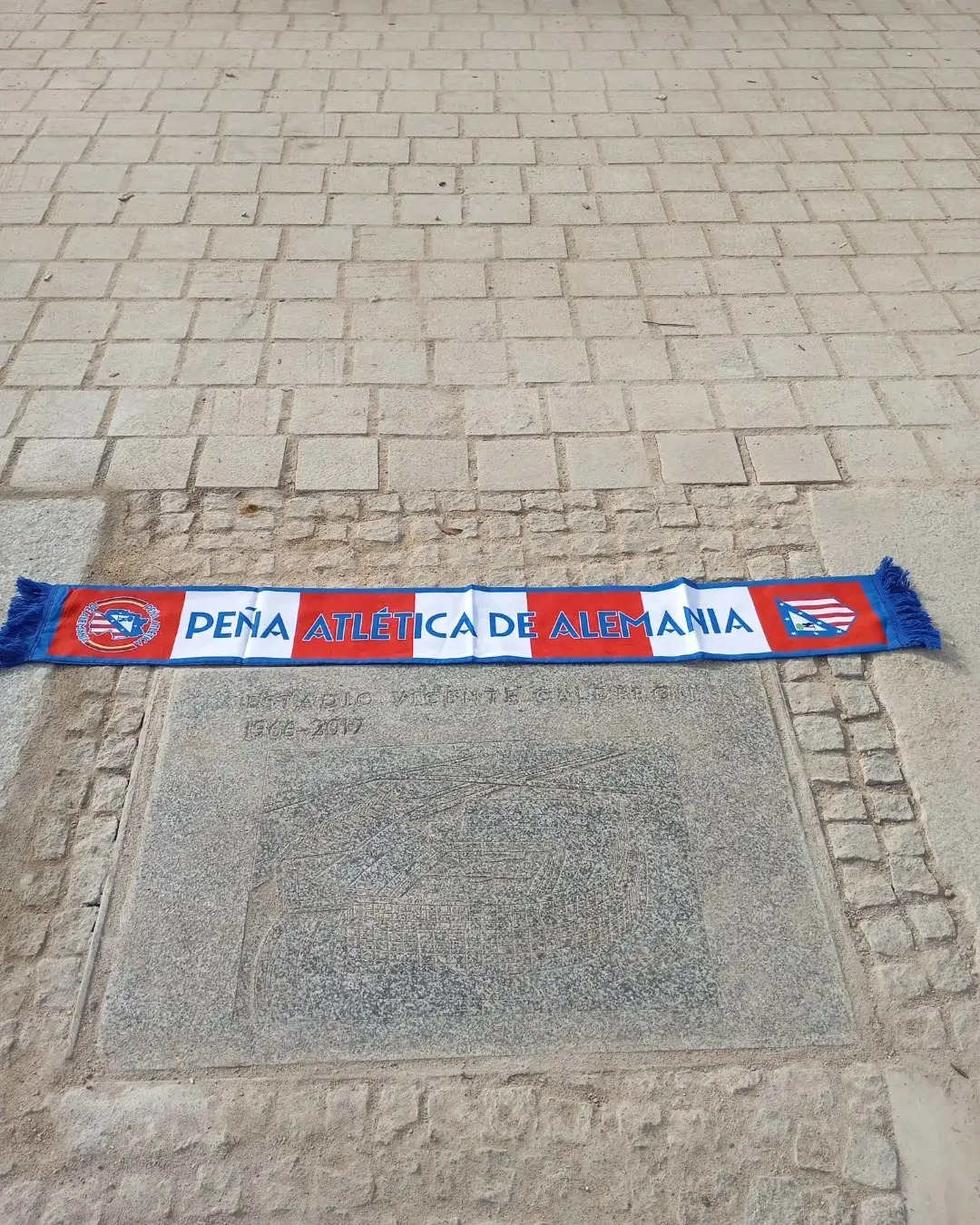 EWIGES VICENTE CALDERÓN